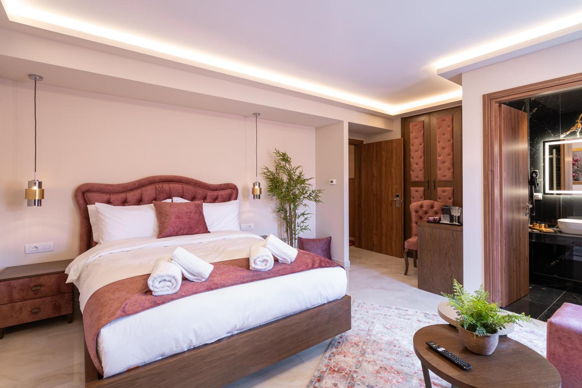 Floara Di Munte Forest Luxury Suites Metsovo Esterno foto